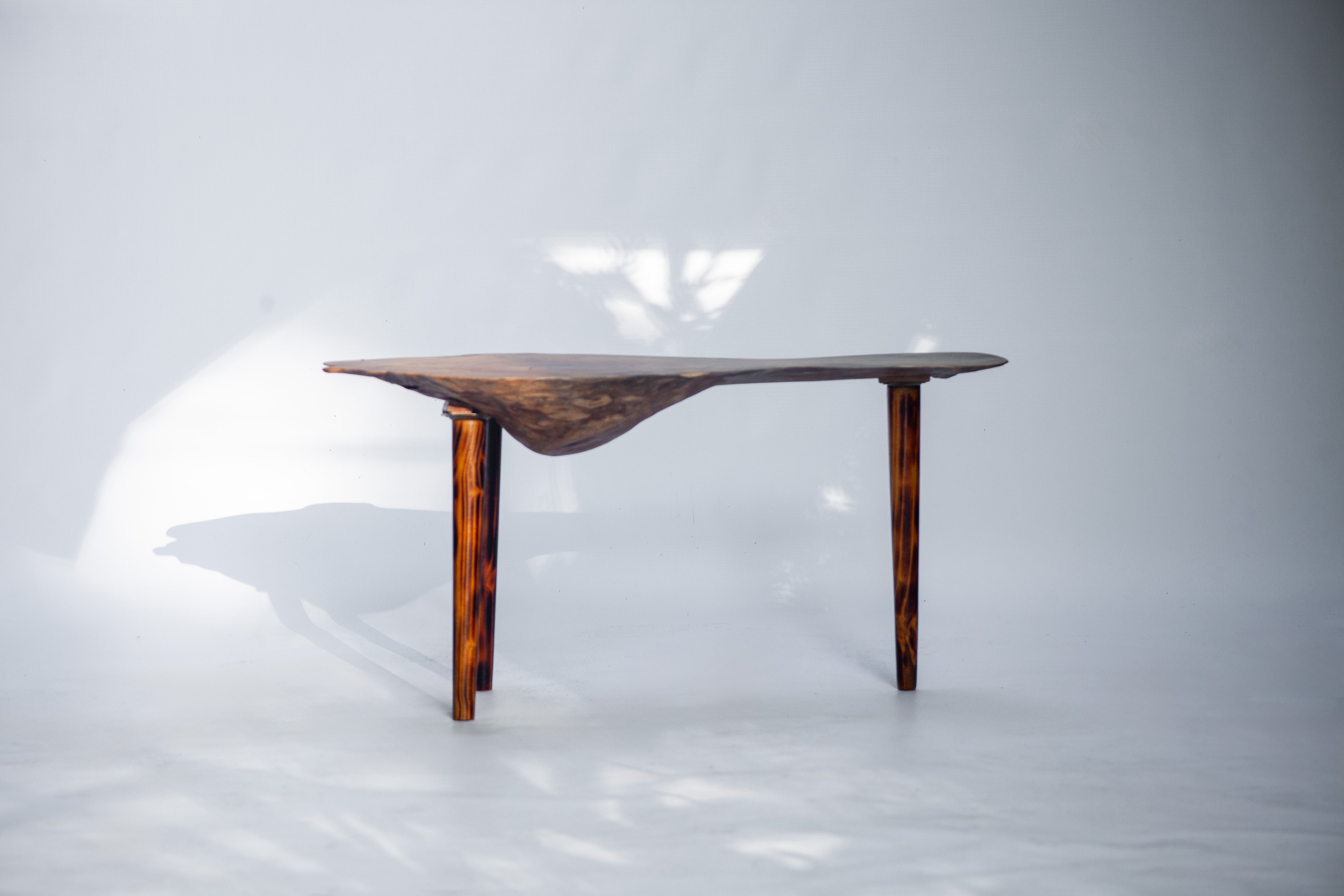 UNTULIKAZI TABLE